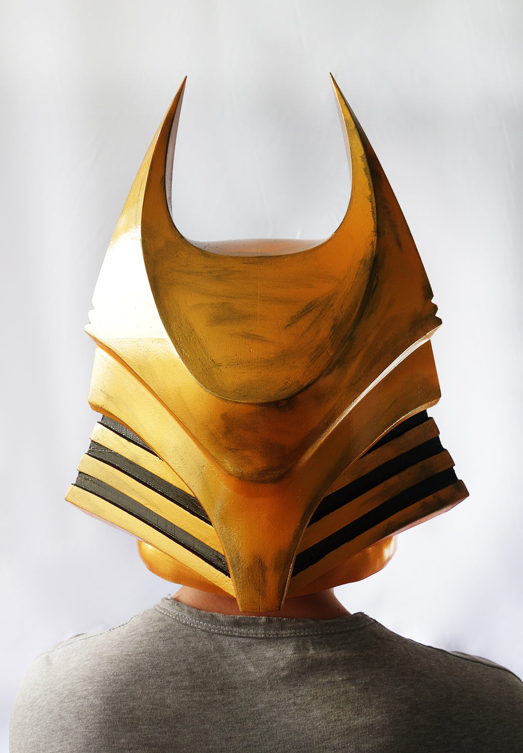 Hood of Exile – Warlock Helmet