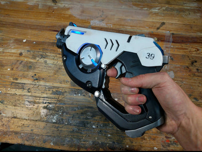 2x Tracer Gun