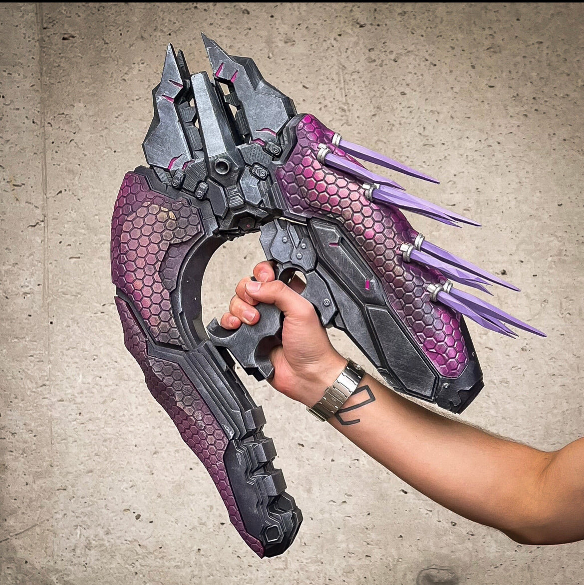 Halo Needler